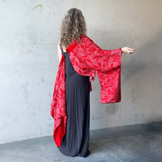 DECONSTRUCTION OF JAPANESE KIMONO