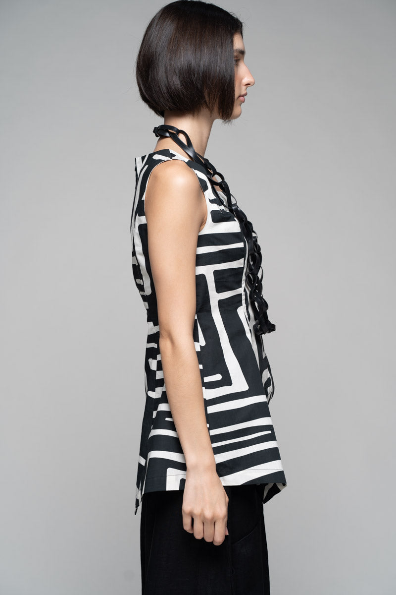Crossroads Asym Top BW