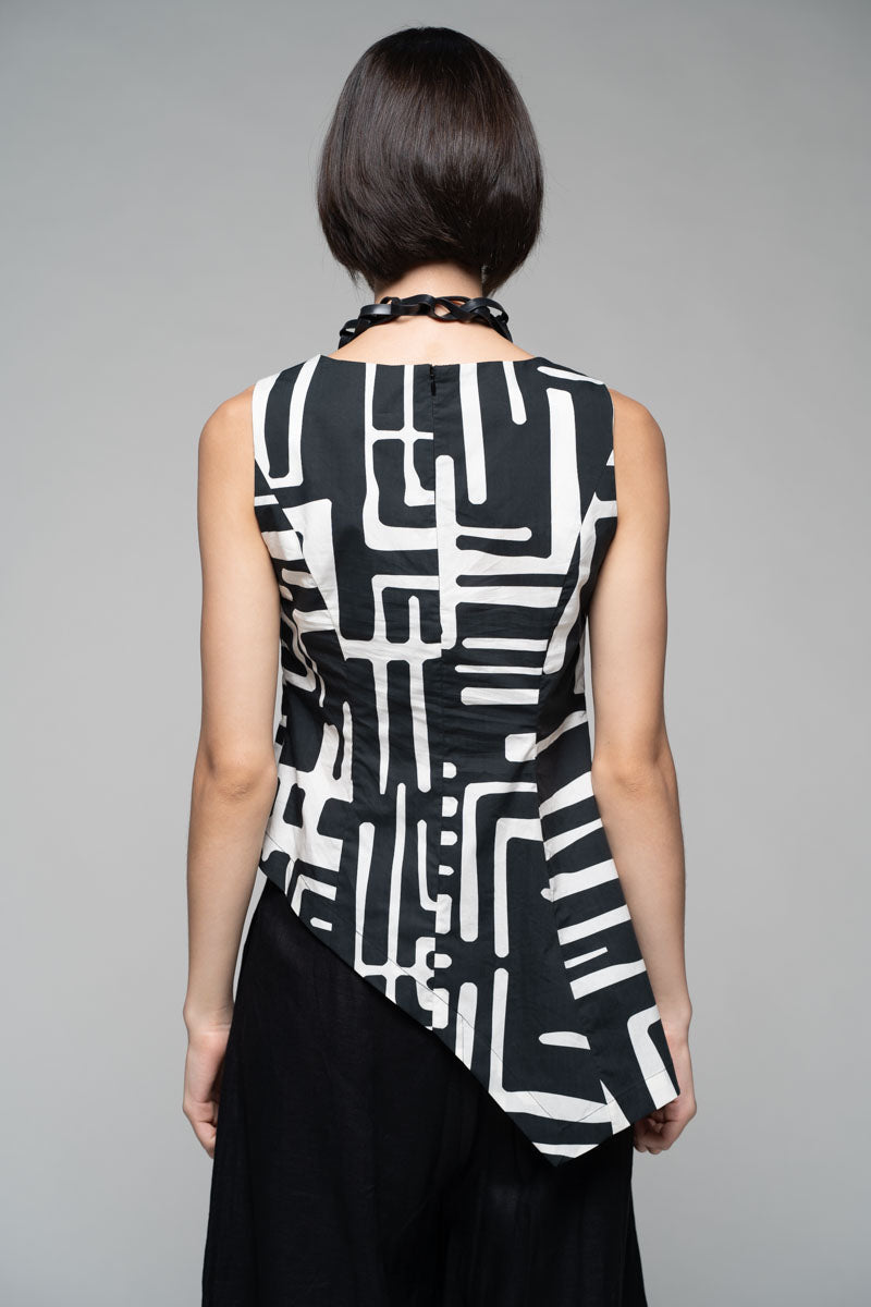 Crossroads Asym Top BW