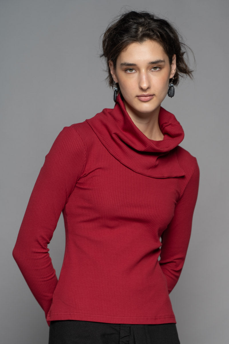 Hotaru Neck Top Berry