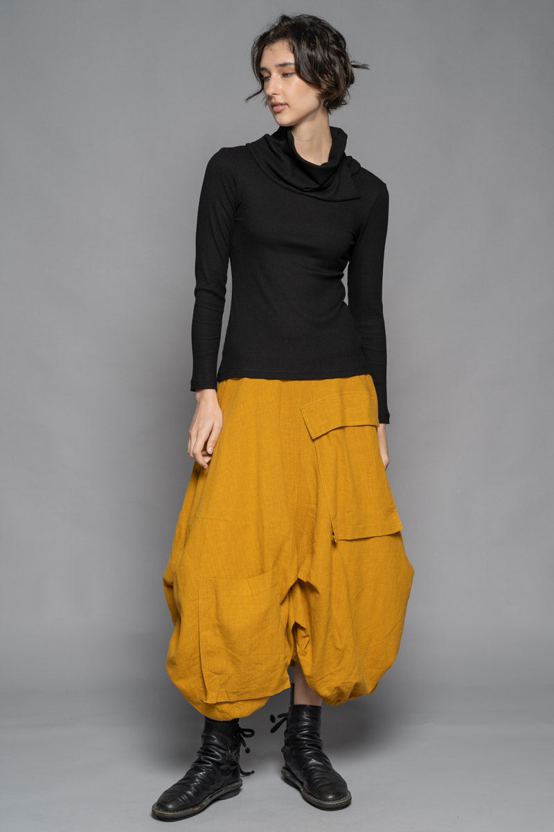 Hotaru Neck Top Blk