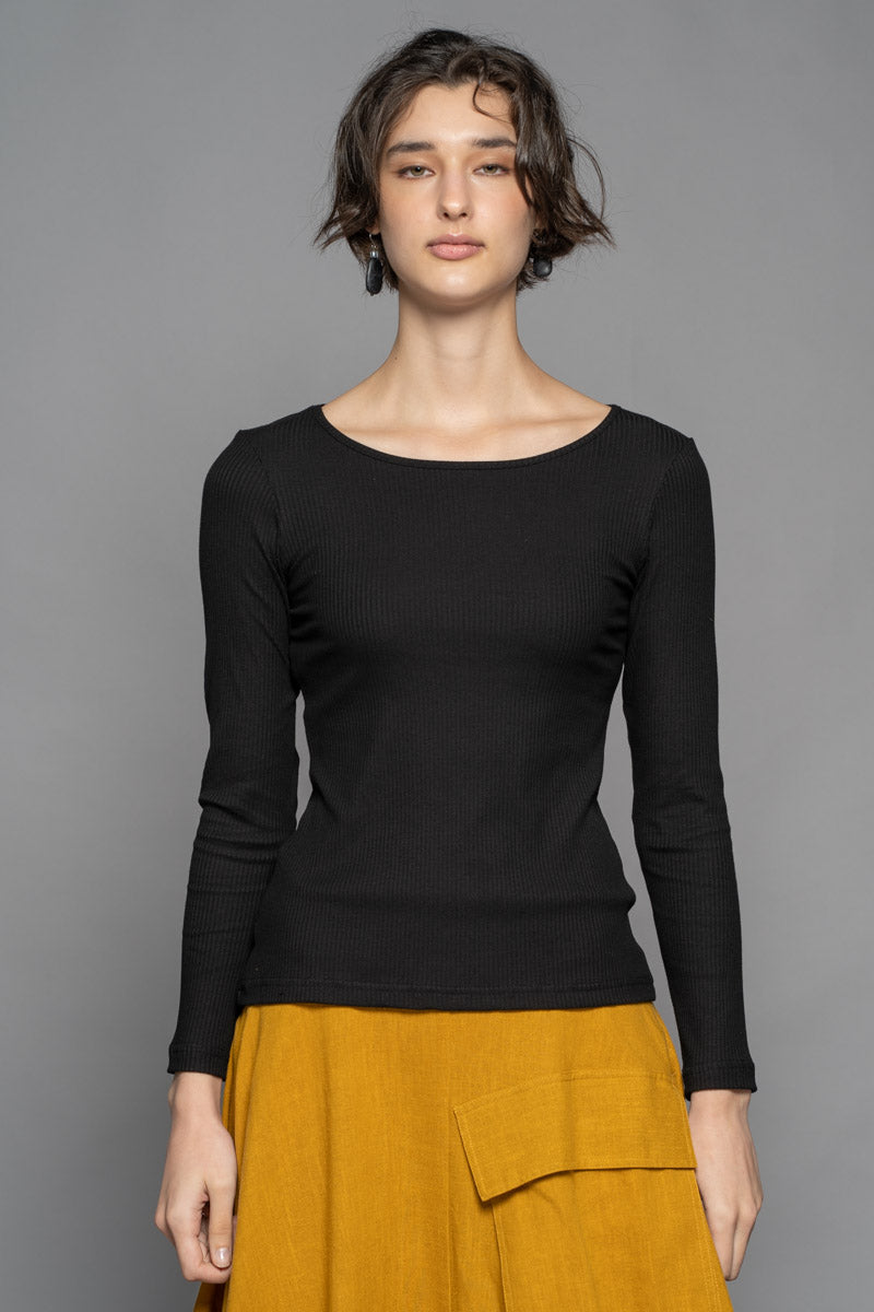 Hotaru Neck Top Blk
