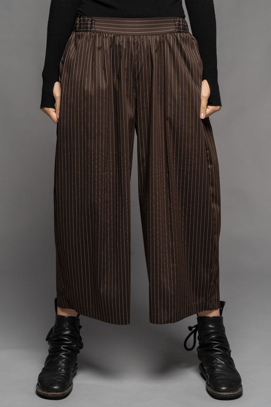 Najia Gather Pants Cof
