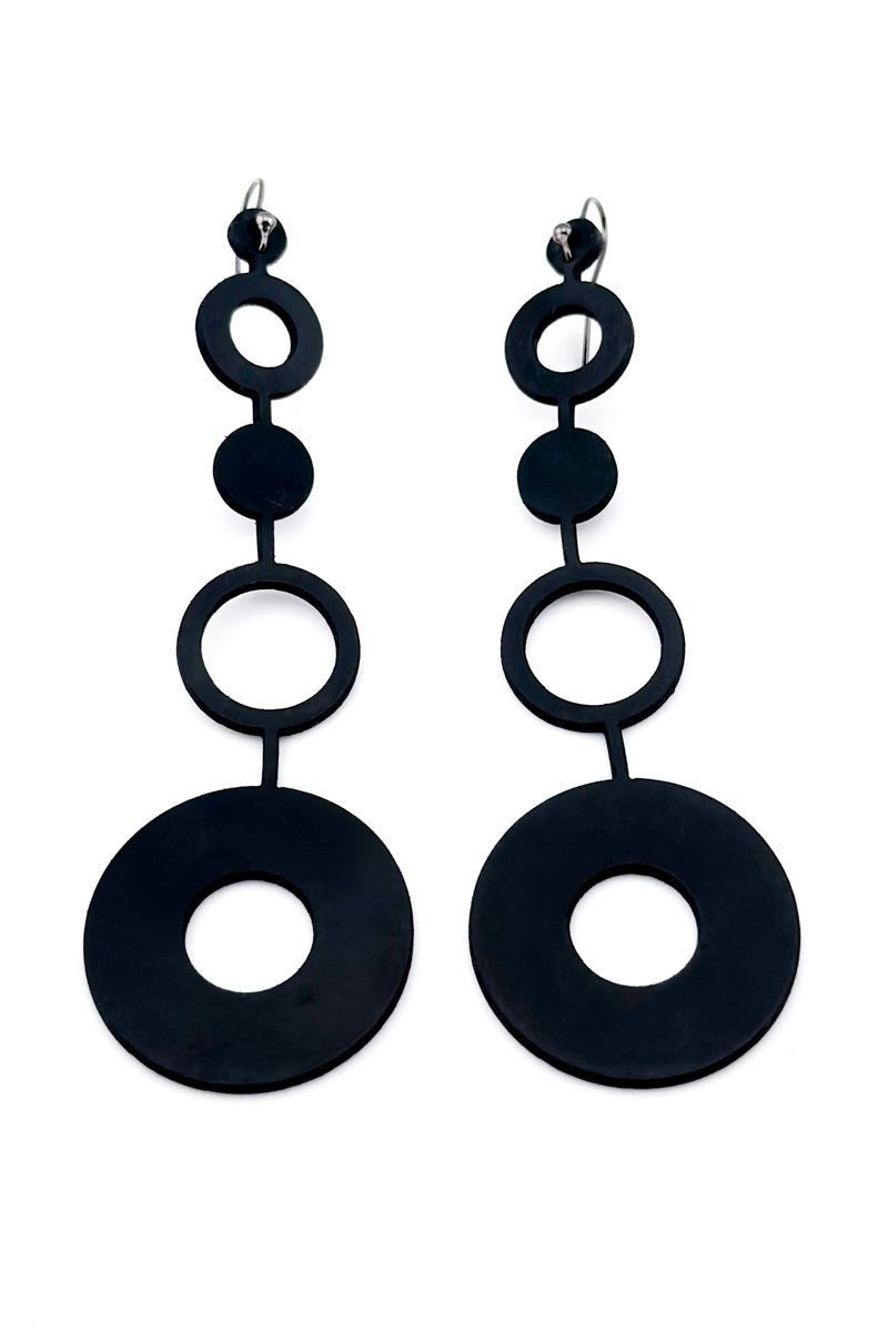 Orbit Earrings Blk
