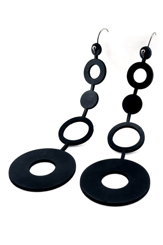 Orbit Earrings Blk