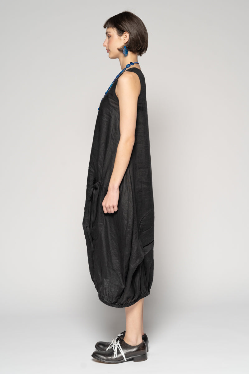 Sabi Tuck Dress Blk