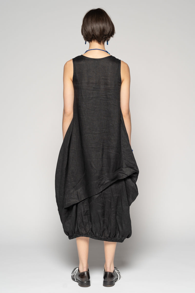 Sabi Tuck Dress Blk