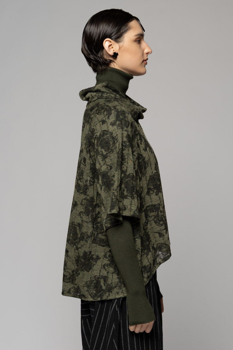 Toge Neck Top Sage
