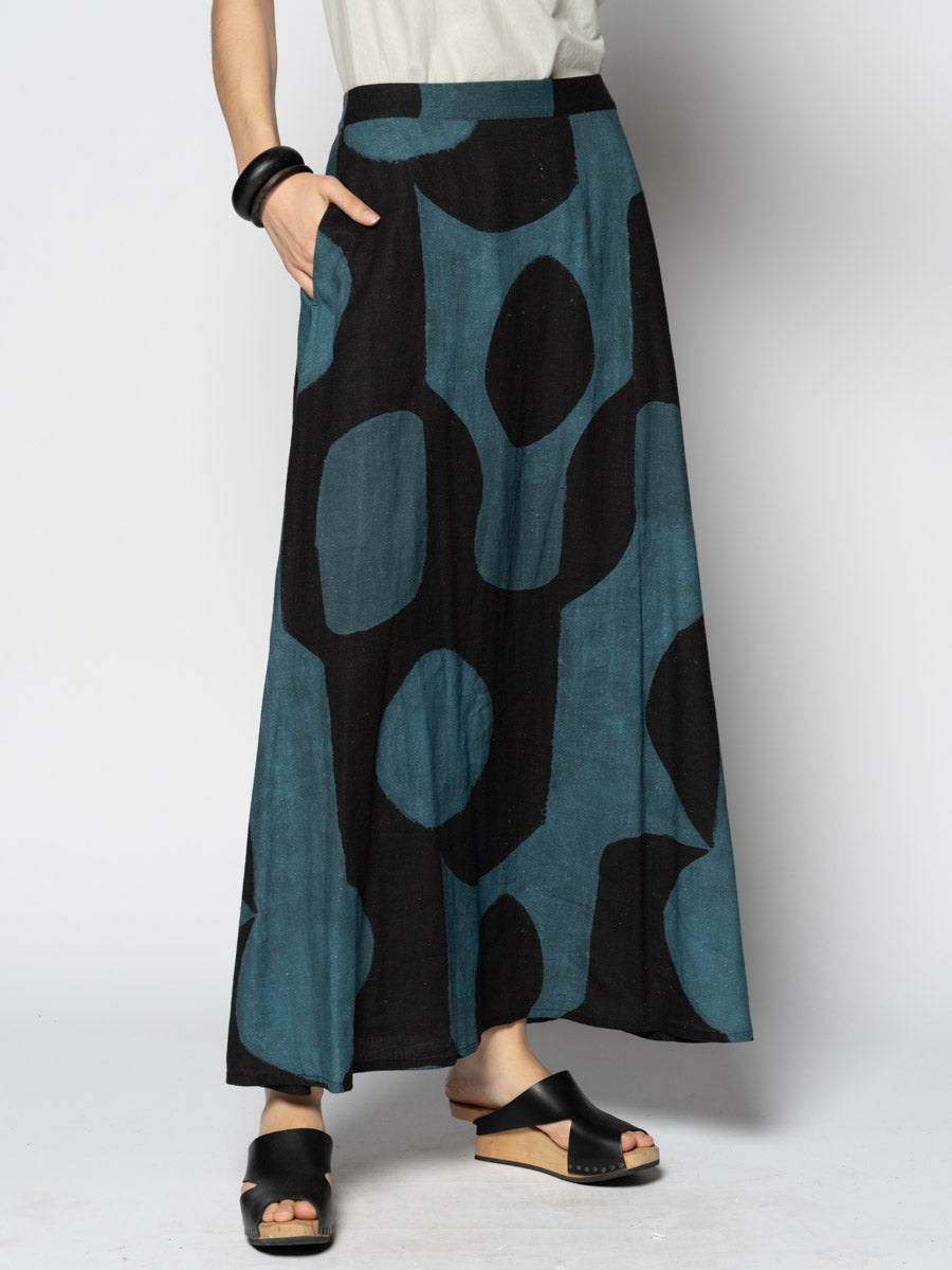 Kakure Maxi Skirt Ocn
