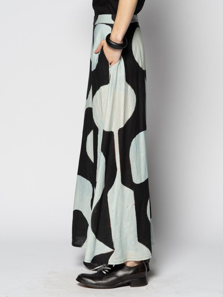 Kakure Maxi Skirt Blk