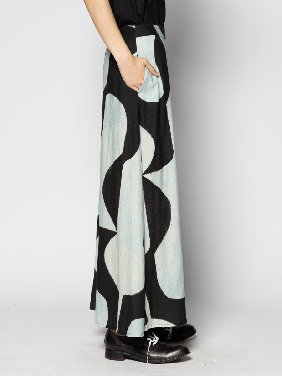 Kakure Maxi Skirt Blk