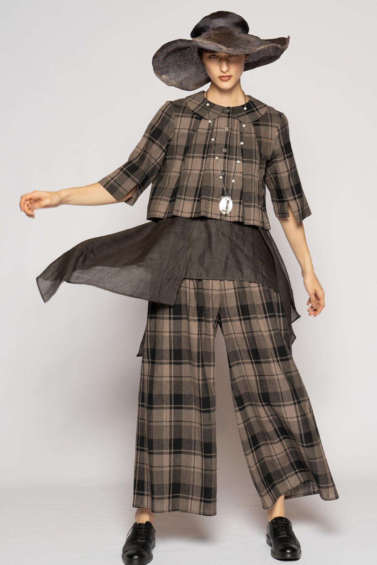 Arya 3/4 Pants Truffle