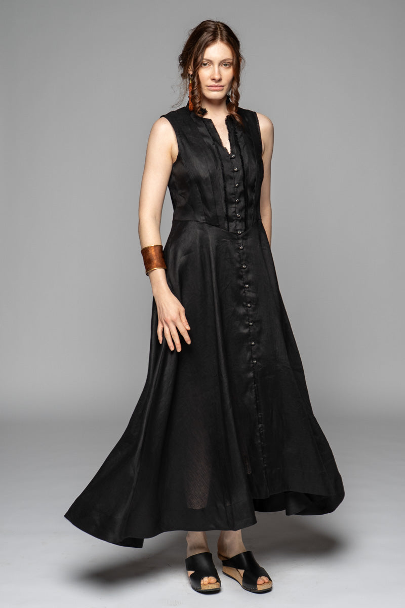 Asuka Tuck Dress Blk
