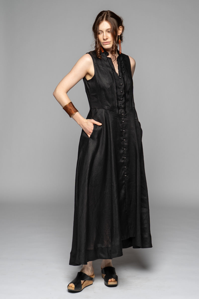 Asuka Tuck Dress Blk