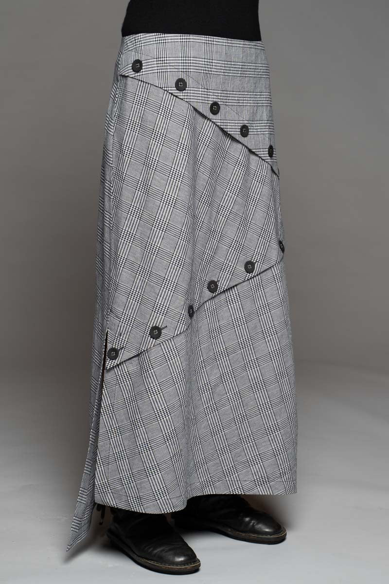 Cheku Skirt Check