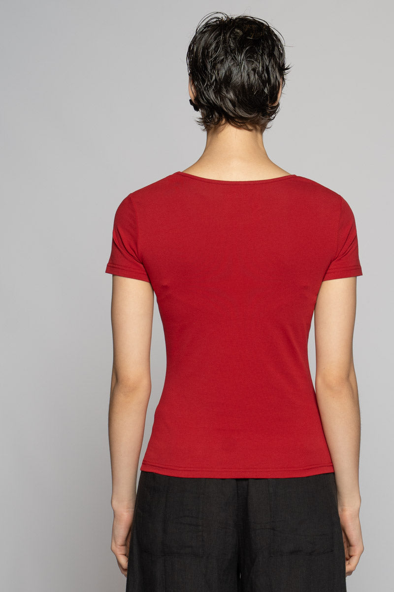 Aina T-Shirt Scarlet