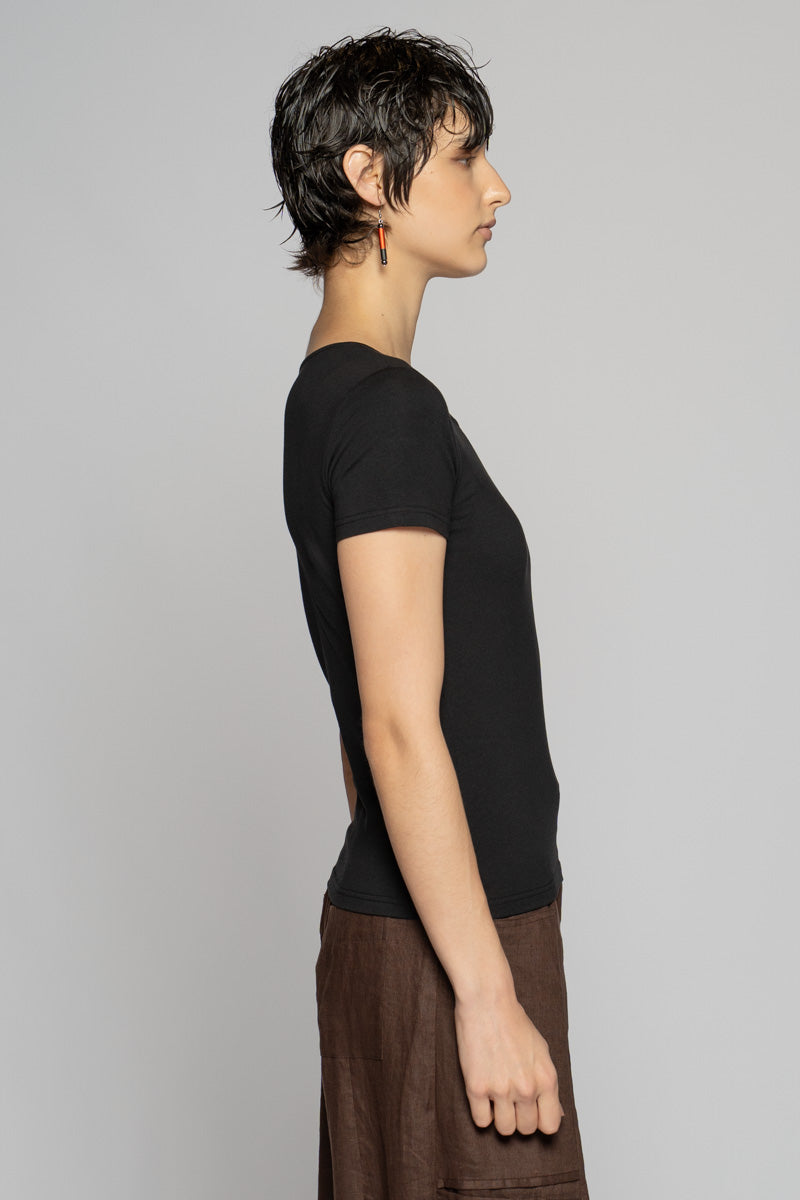 Aina T-Shirt Blk