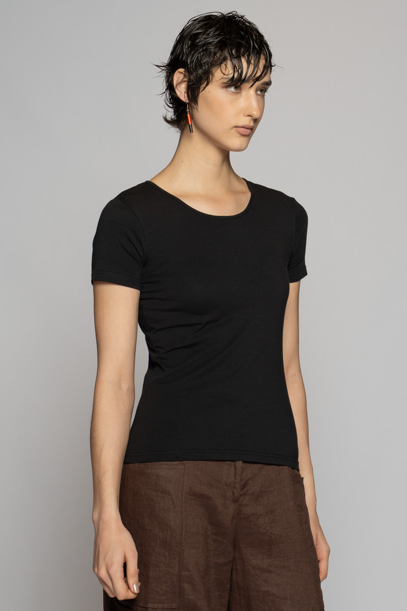 Aina T-Shirt Blk