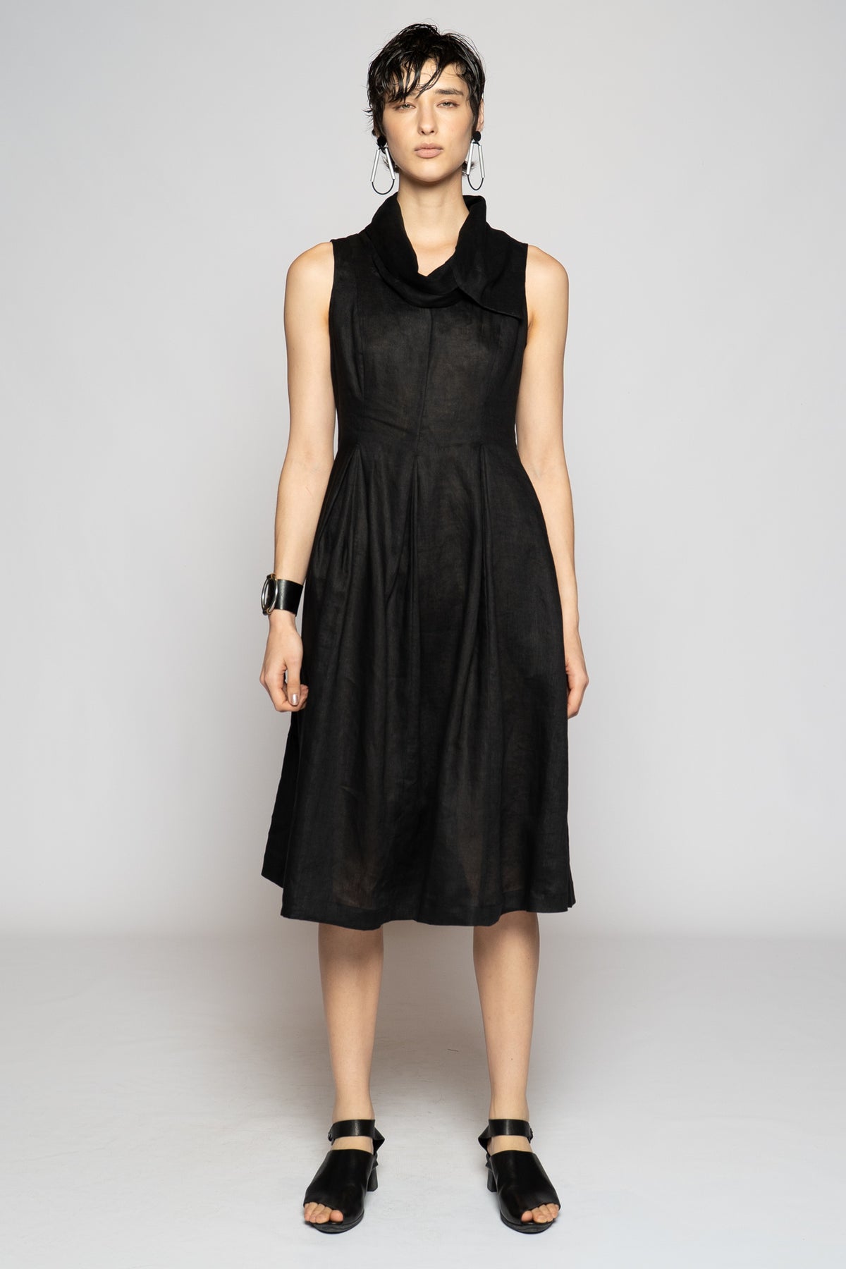 Halo Dress Black