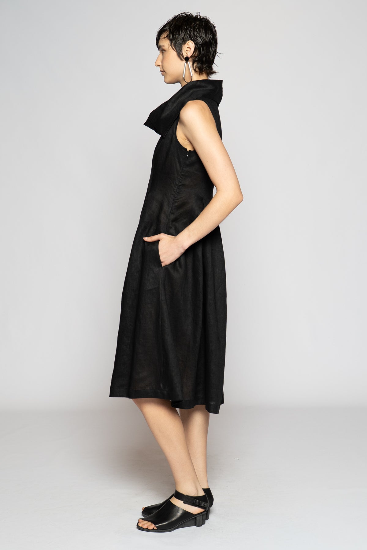 Halo Dress Black