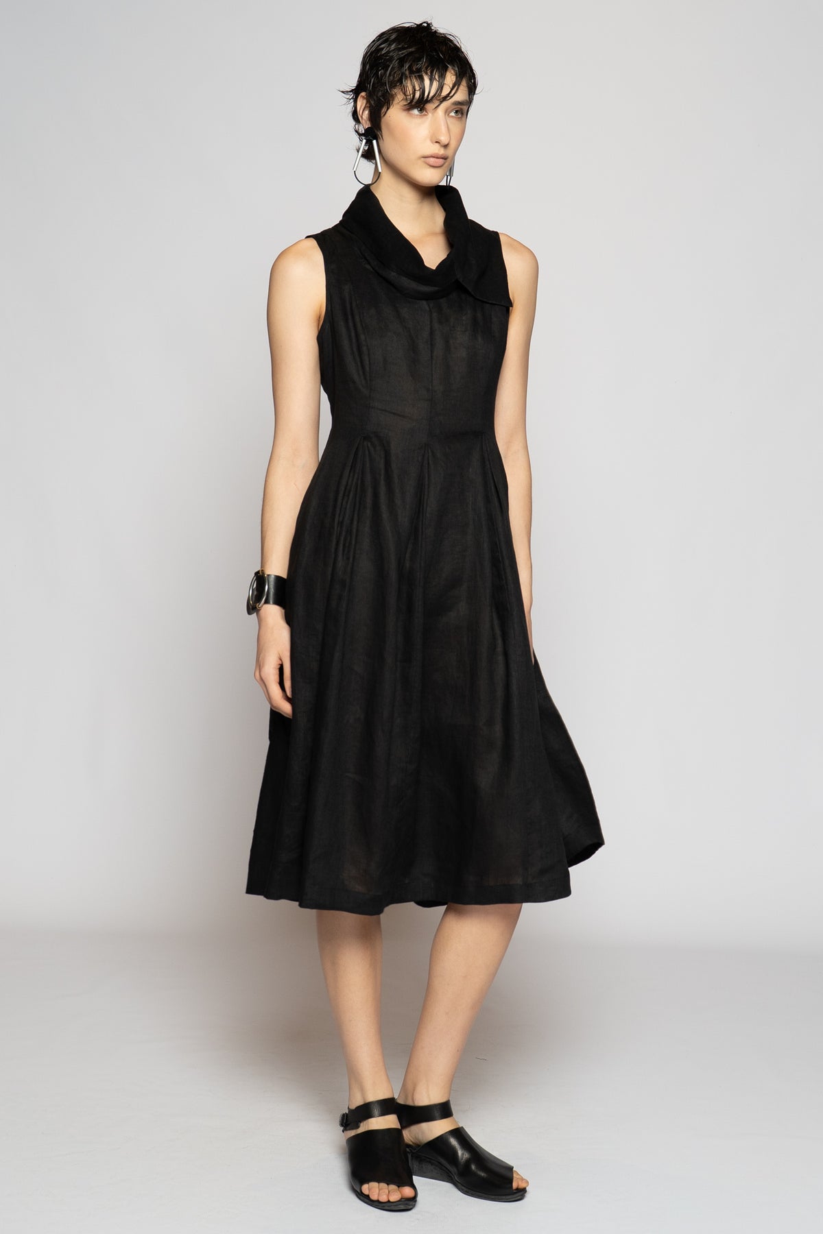 Halo Dress Black