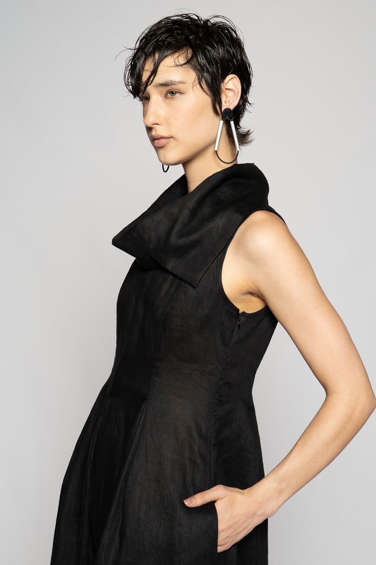 Halo Dress Black