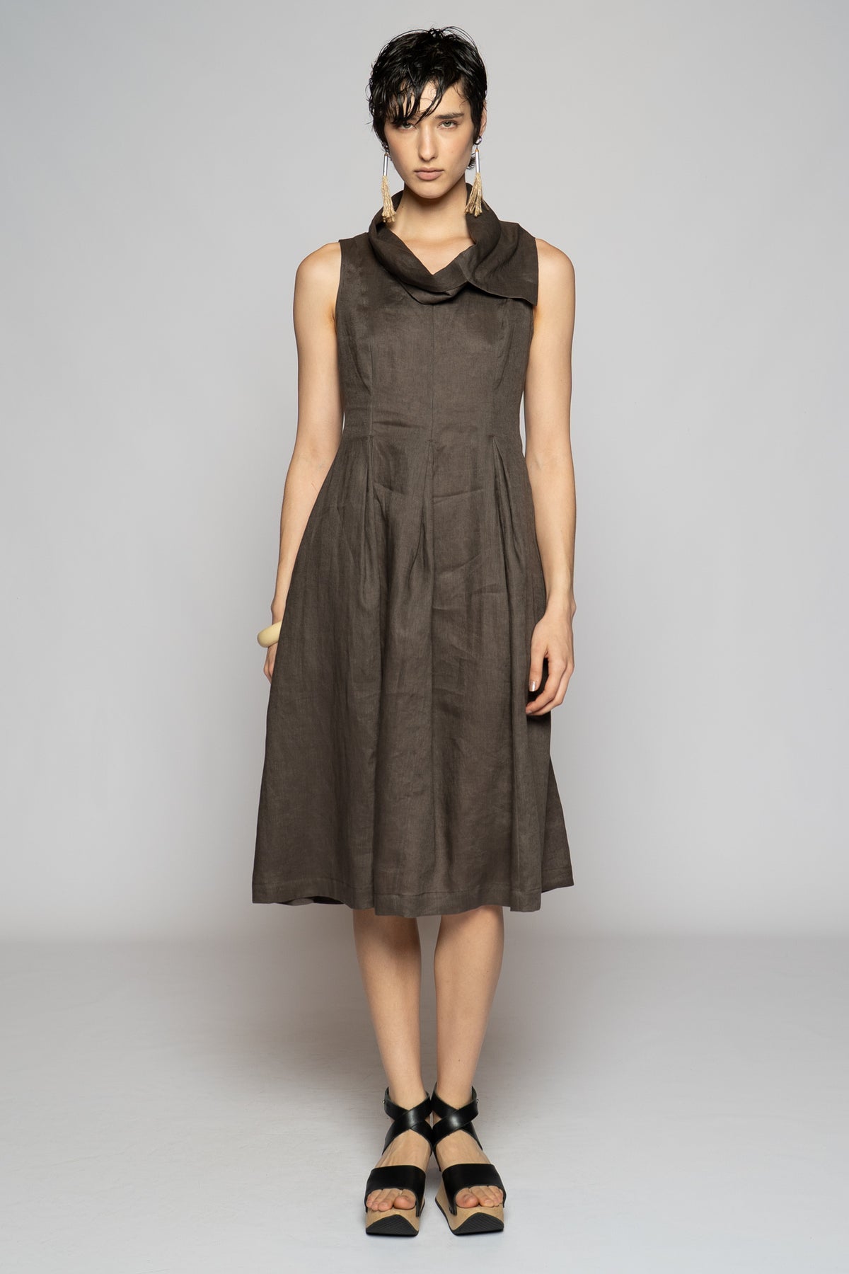 Halo Dress Truffle