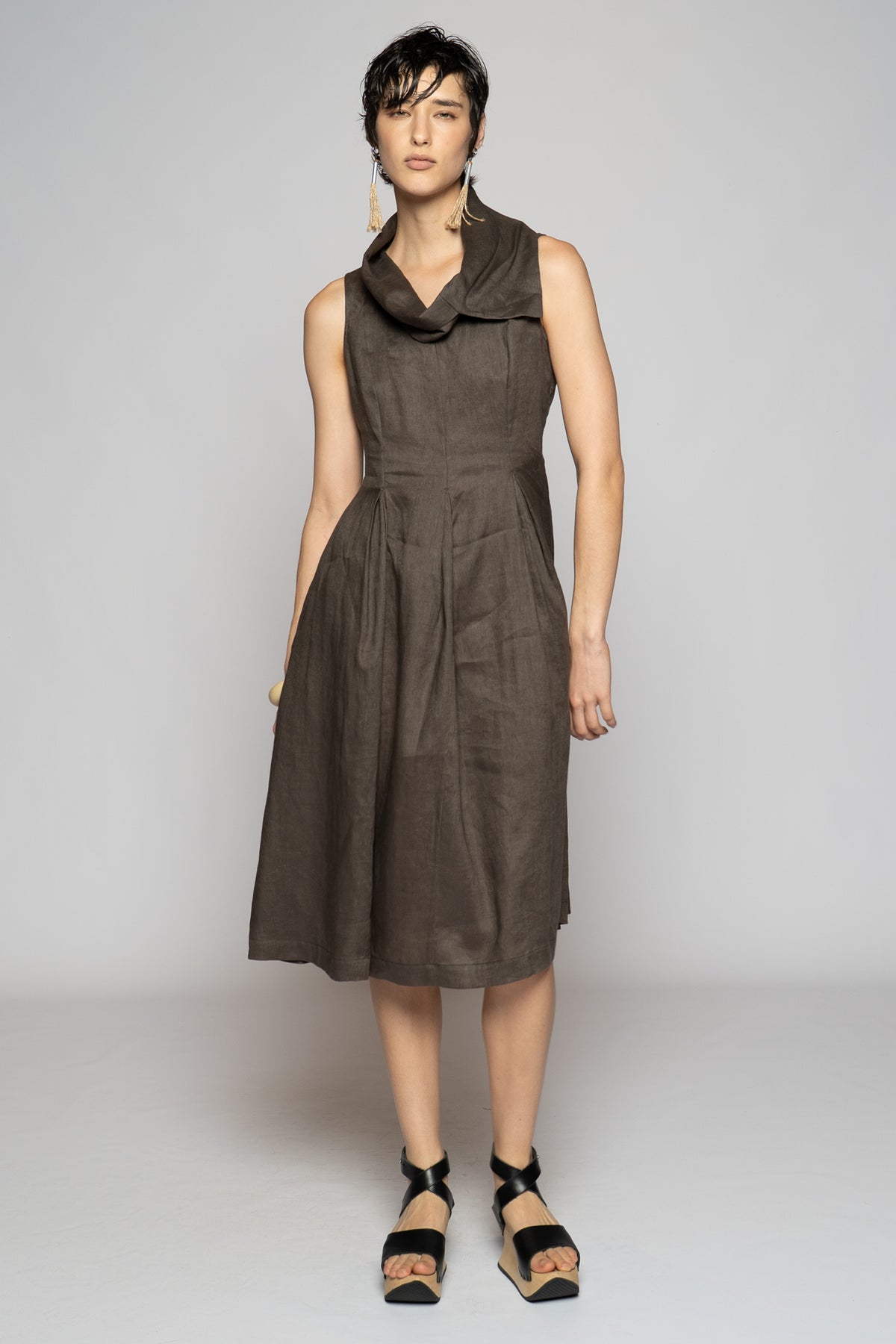 Halo Dress Truffle