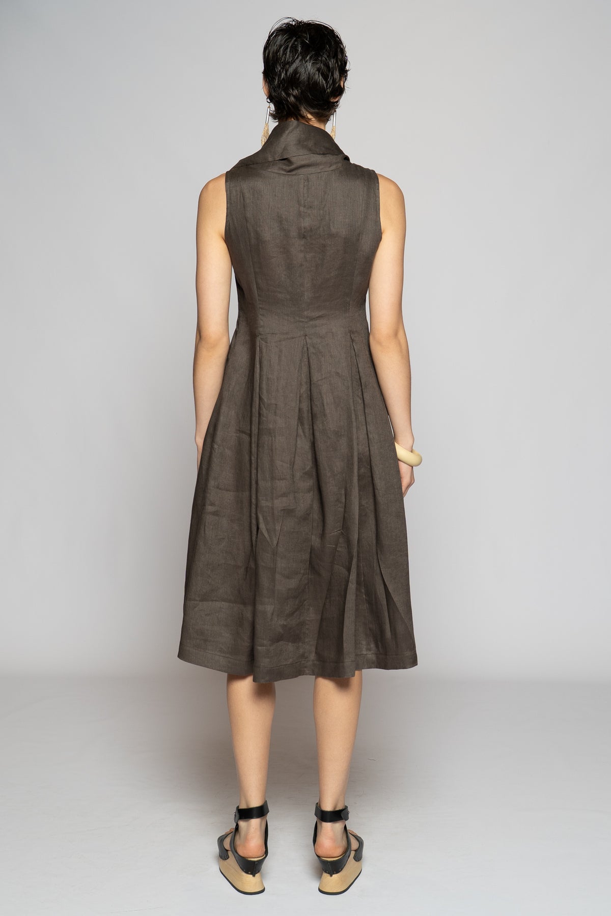 Halo Dress Truffle