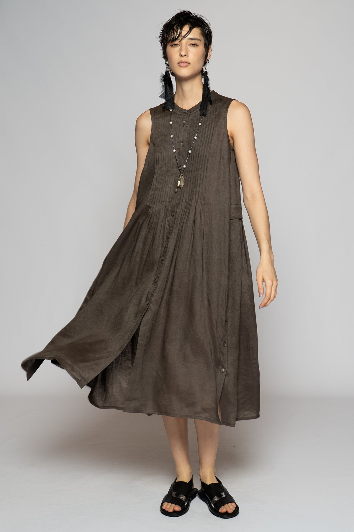 Halo Pin Dress Truffle