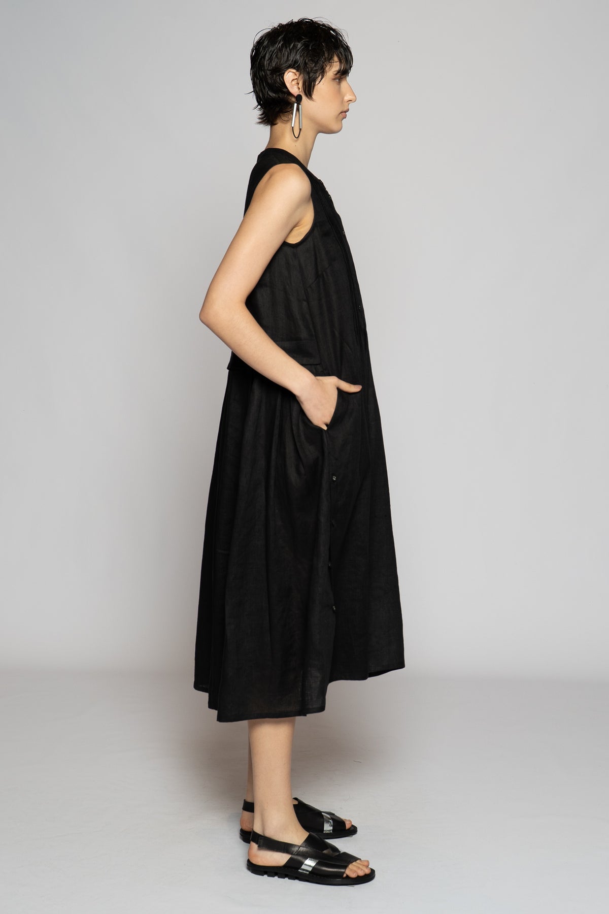 Halo Pin Dress Black