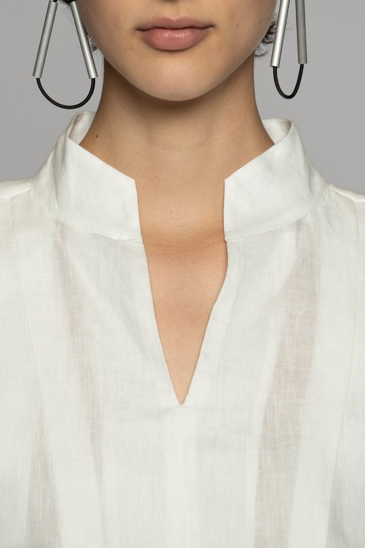 Halo V Top Off White