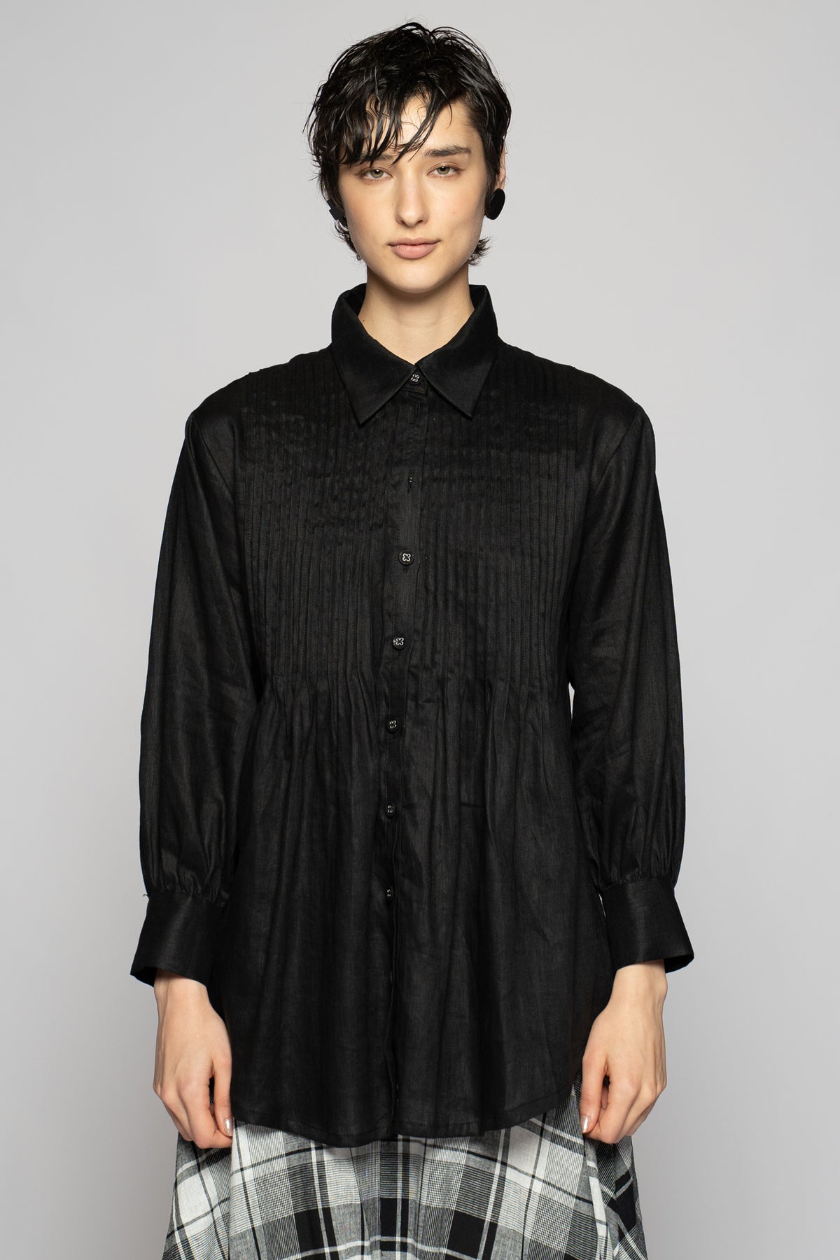 Halo Pin Shirt Black