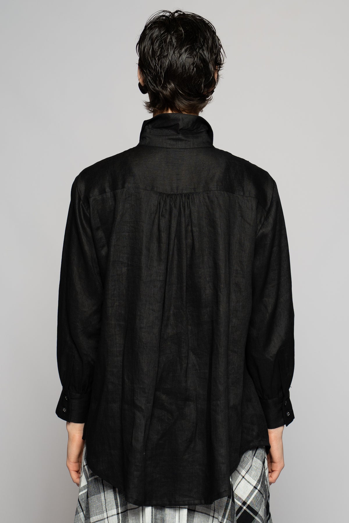 Halo Pin Shirt Black