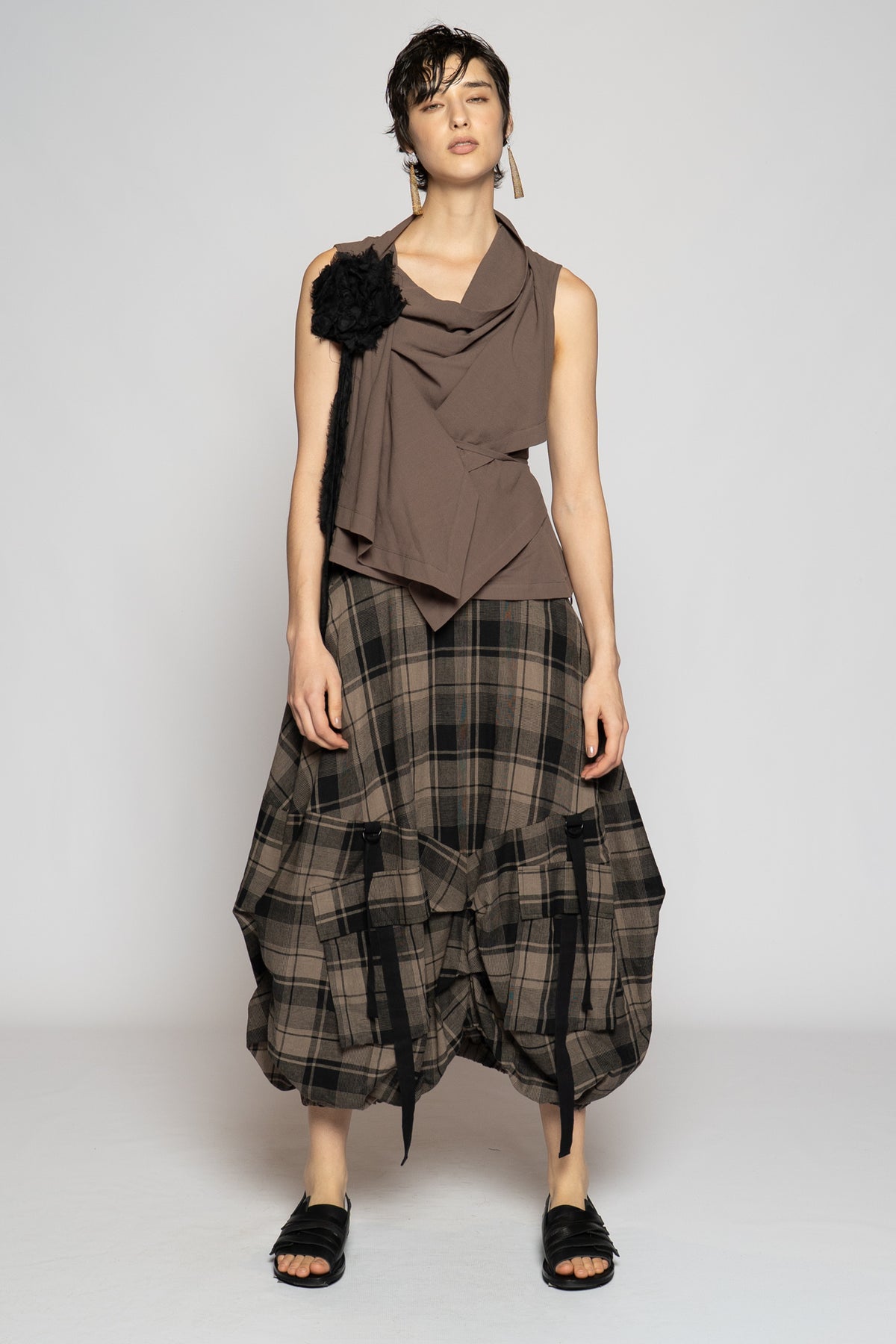 Andor Drape Top Truffle