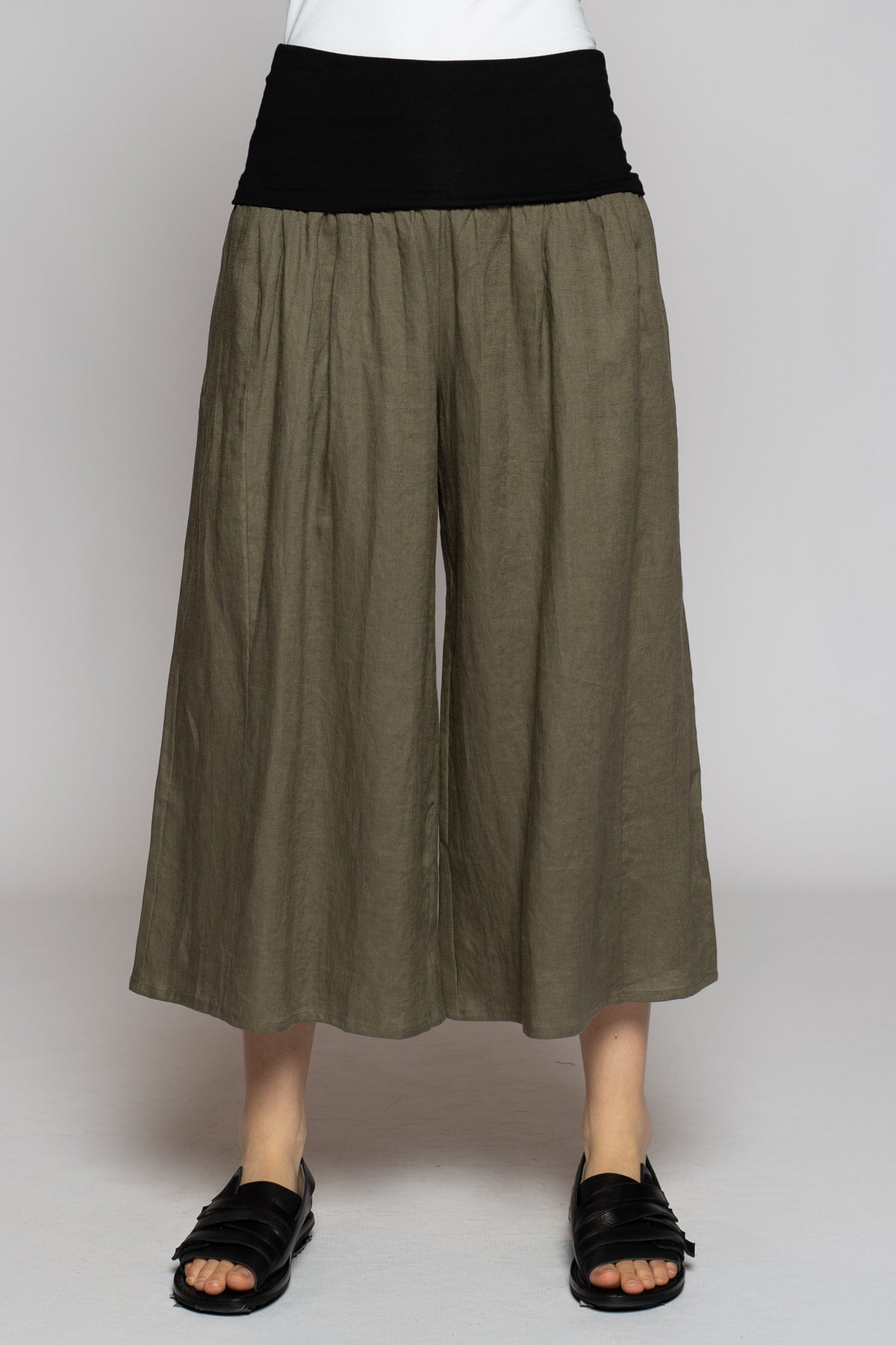 Poka Poka 3/4 Pants Truffle