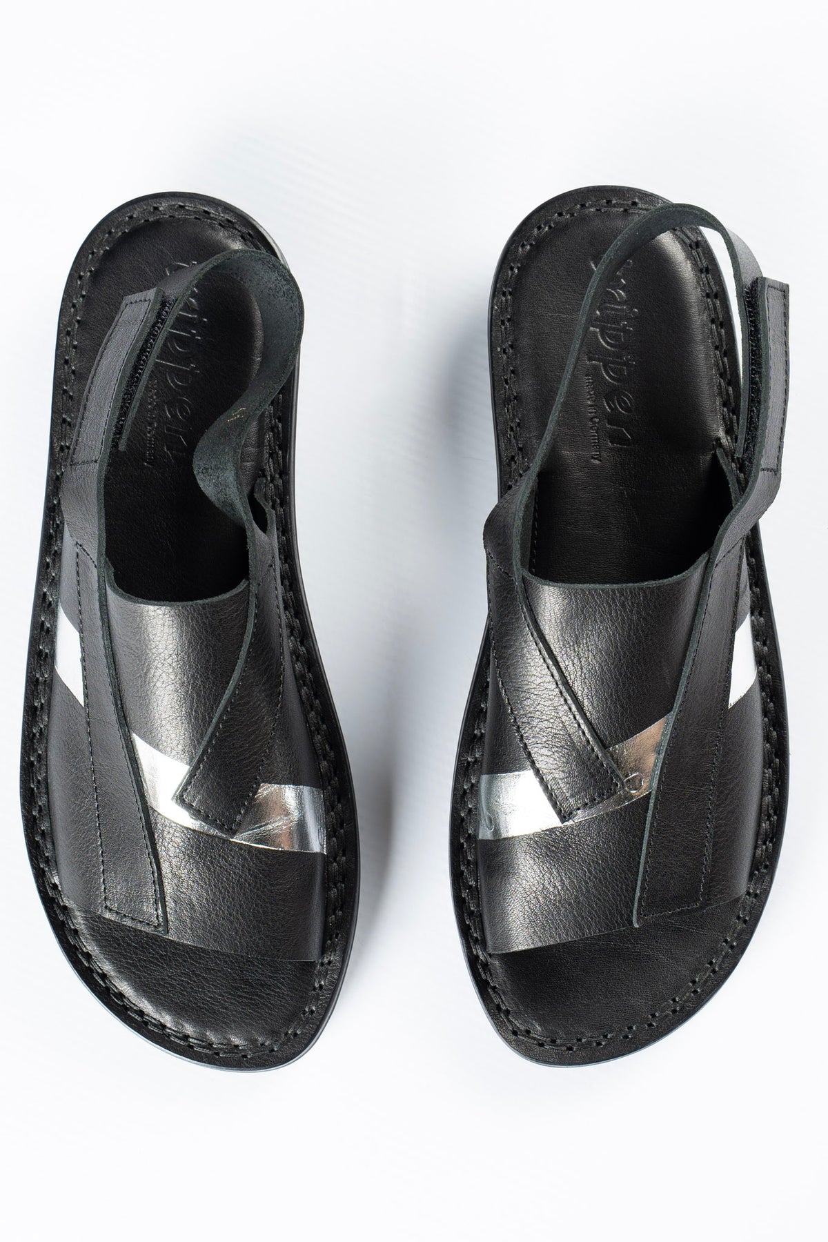 Clad F Sandals Blk