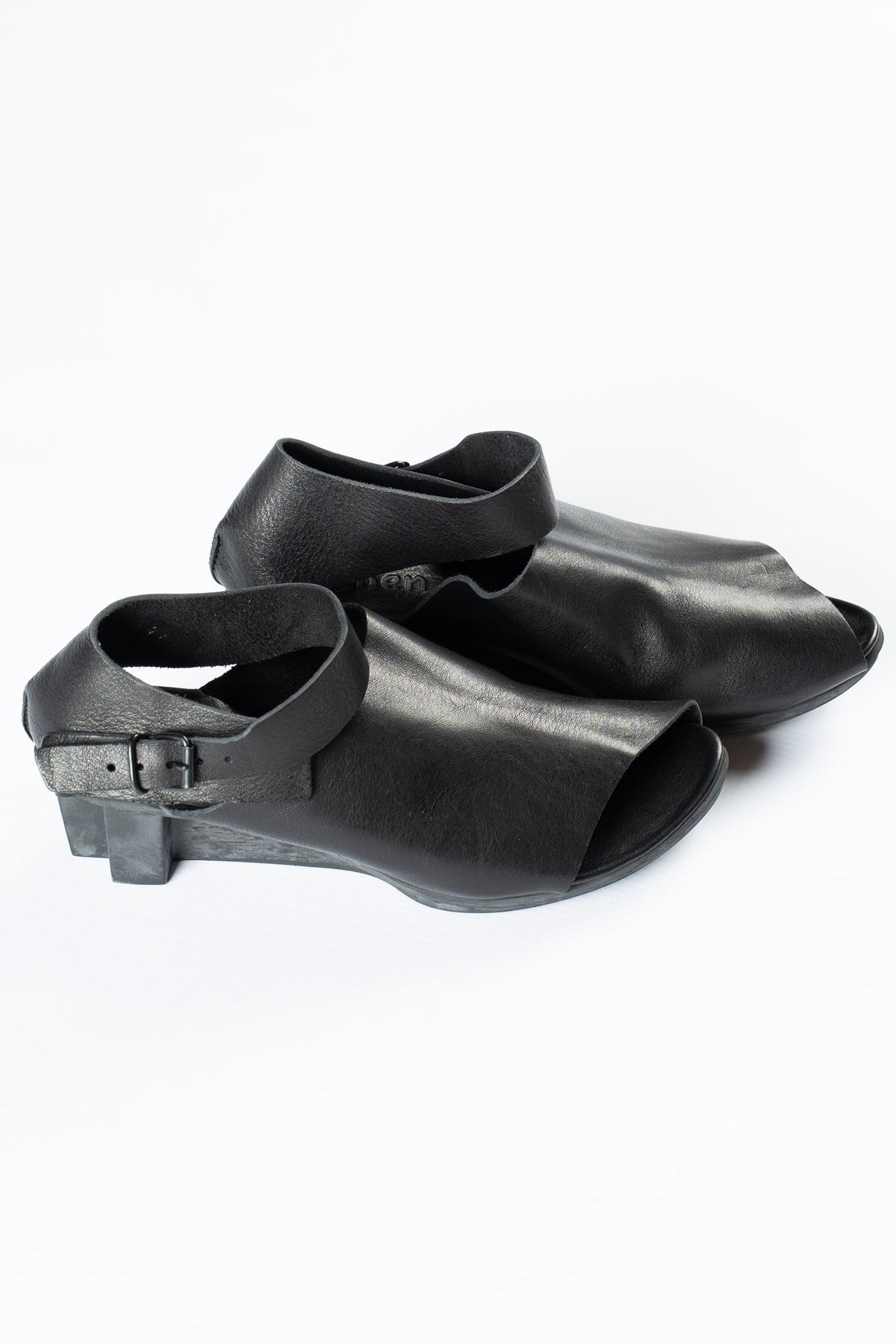 Beat F Sandals Blk