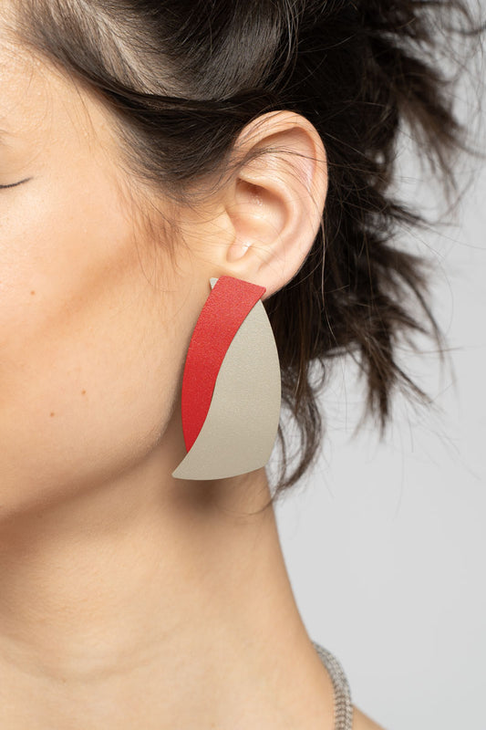 Pendulum Earrings Red/Grey