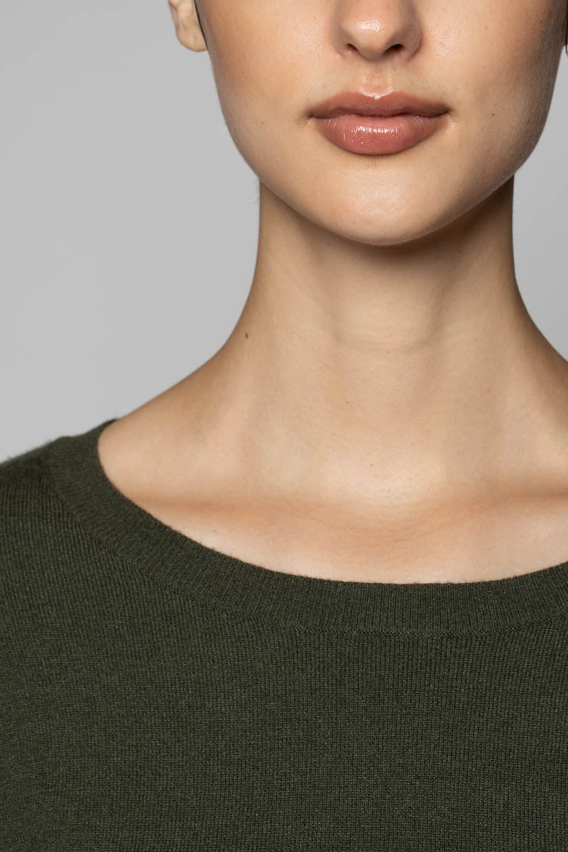 Sayuri Round Neck Moss