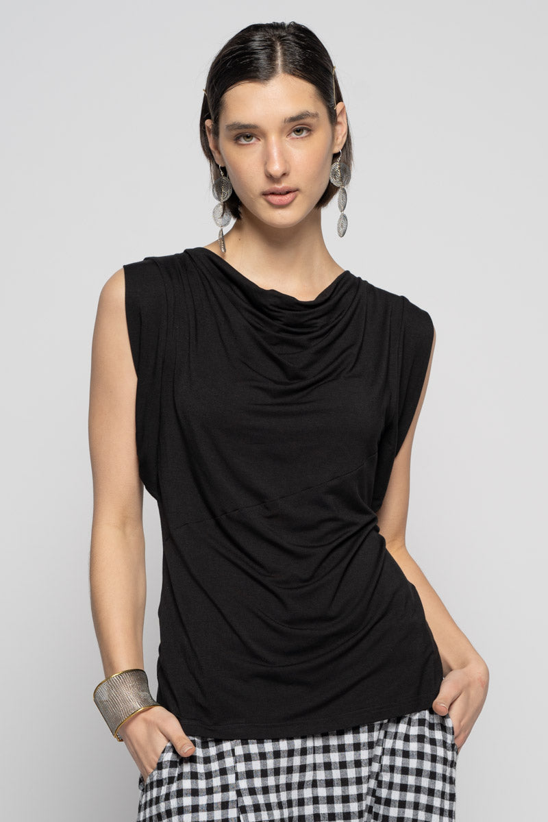 Kuro Drape Top Blk