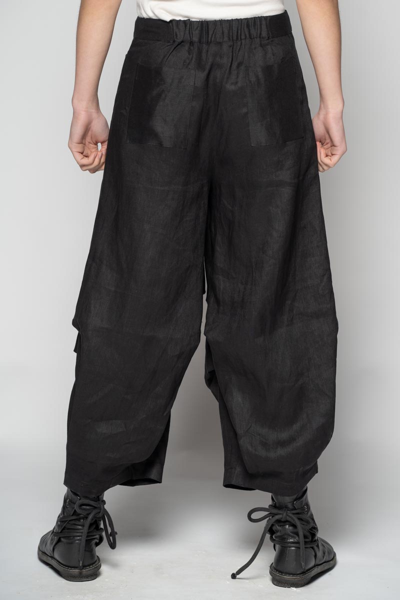 Ouna Tuck Pants Blk