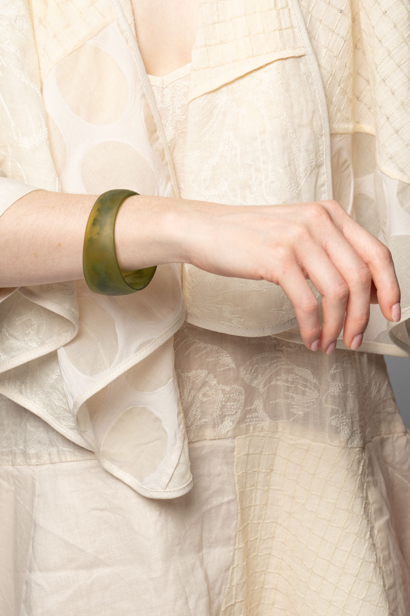 Cara Bangle Olive