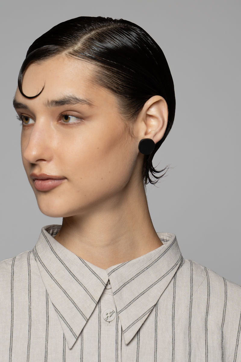 Batsu Maru Earrings Blk