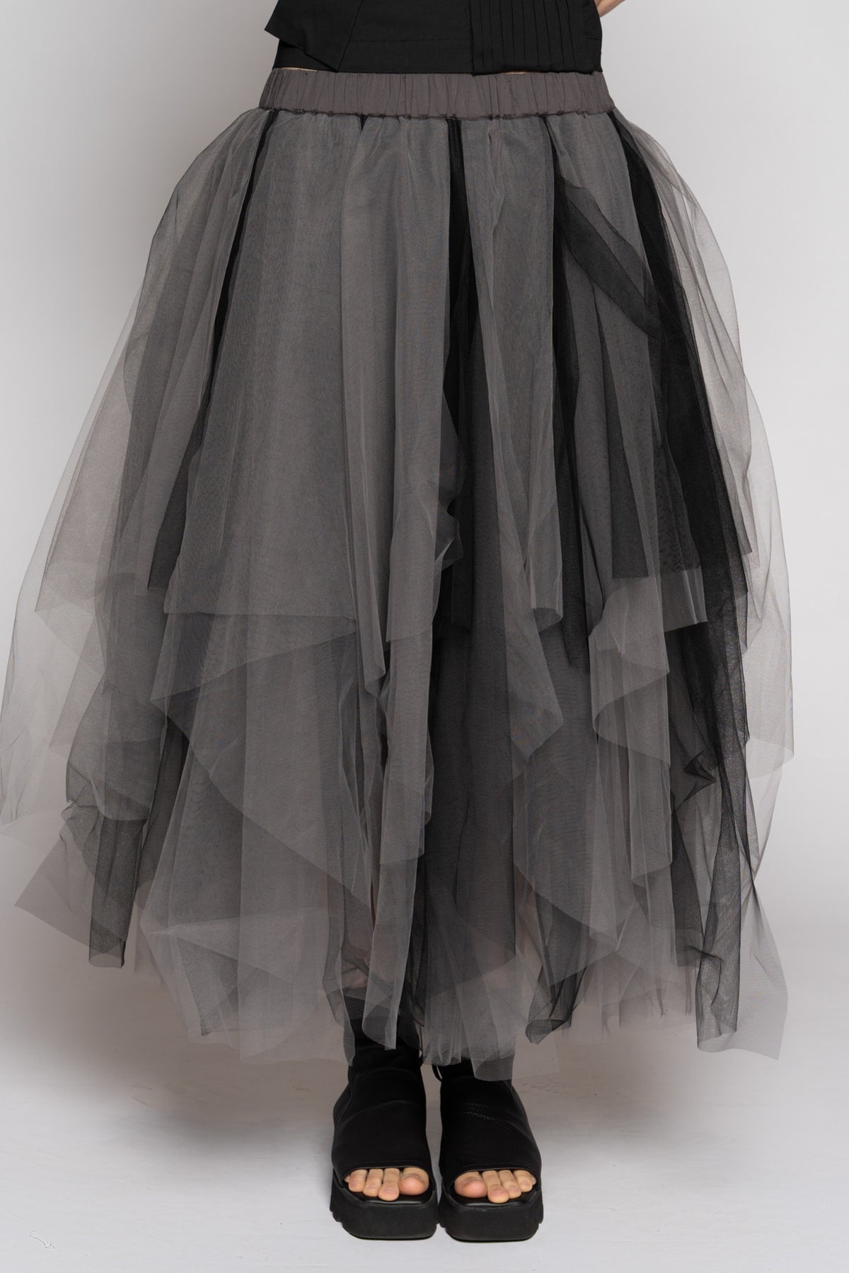 Axis Tulle Skirt Smoke