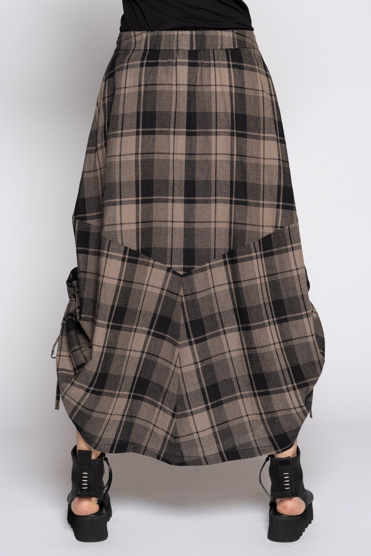 Arya Skirt Truffle