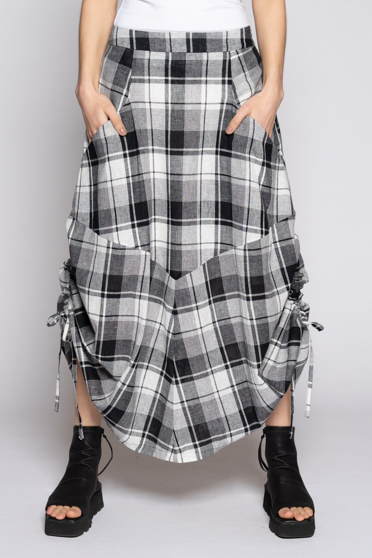 Arya Skirt Blk
