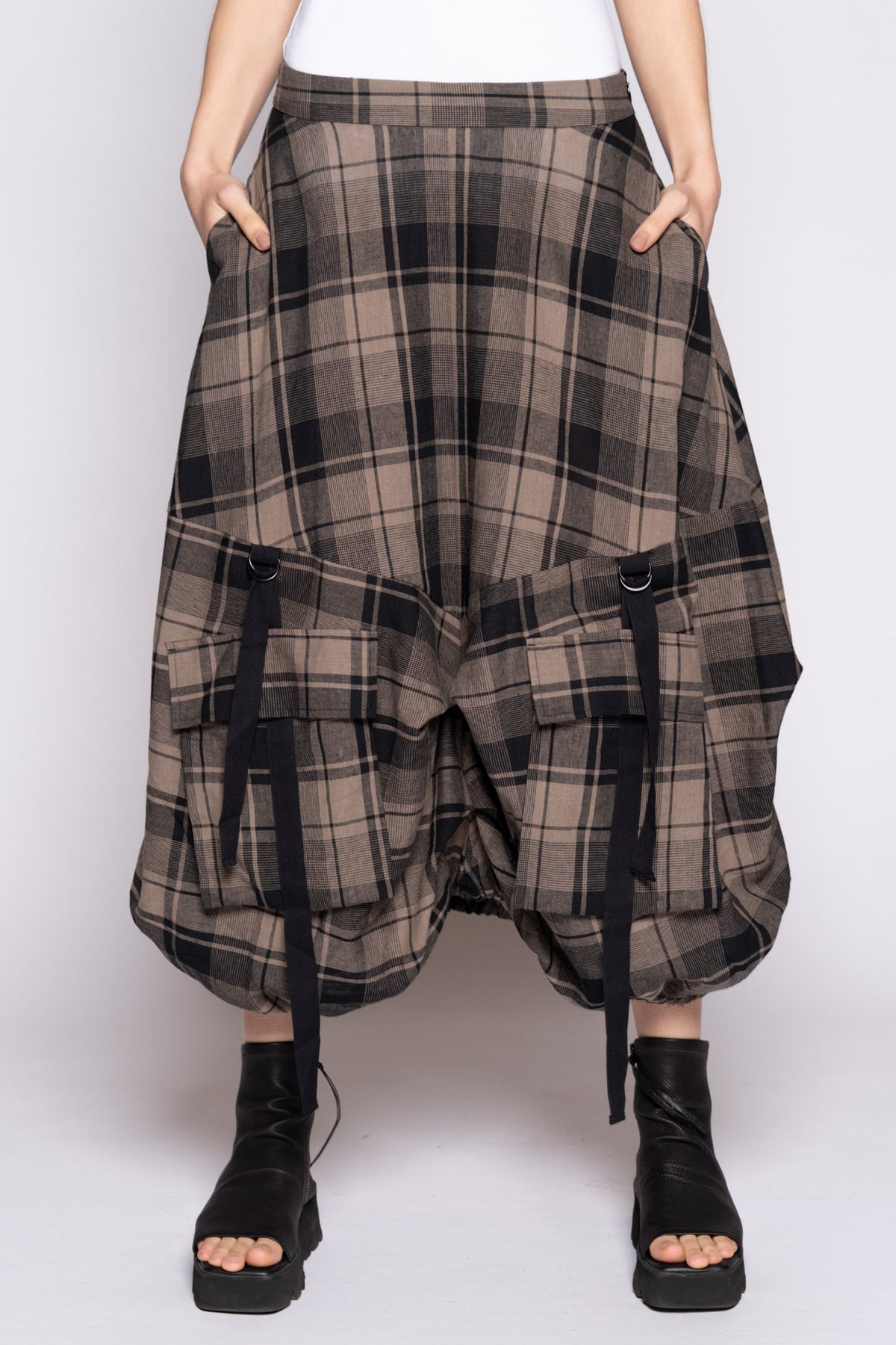 Arya Tuck Skirt Truffle