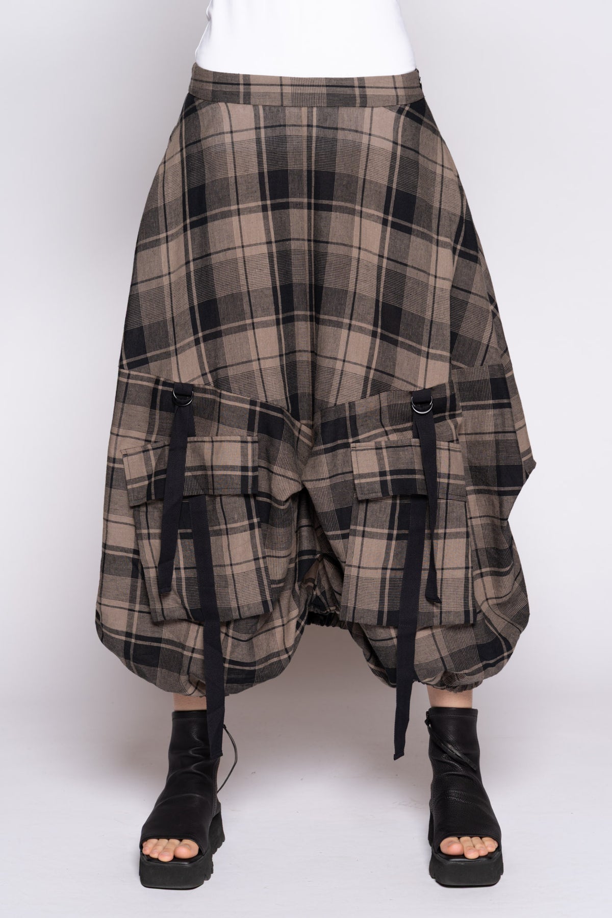 Arya Tuck Skirt Truffle