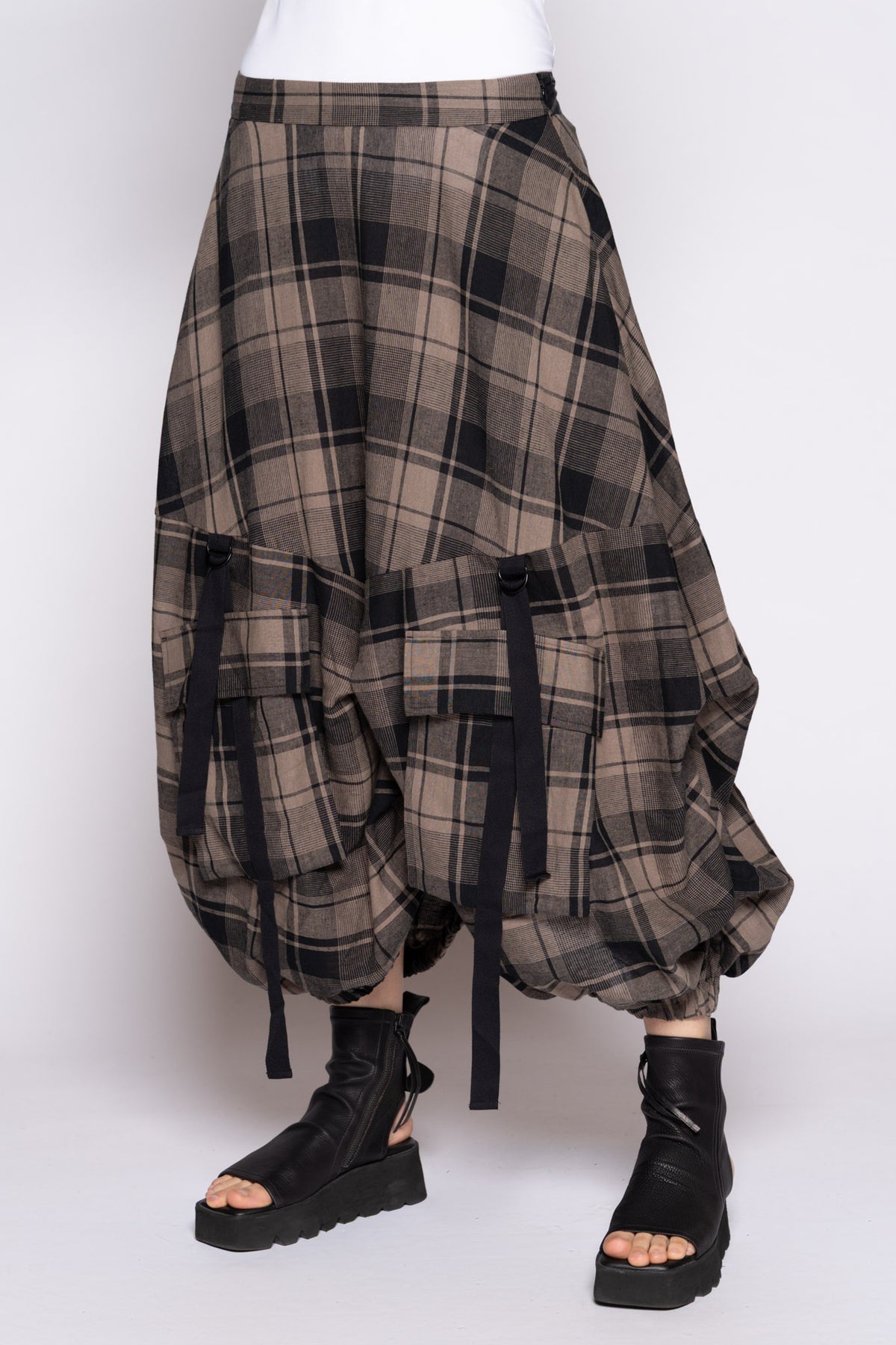 Arya Tuck Skirt Truffle